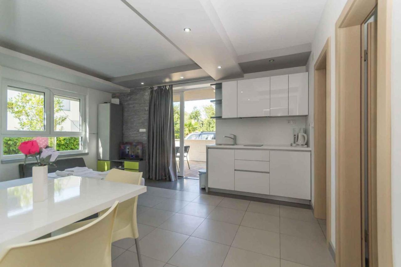 Apartments In Njivice/Insel Krk 13314 Екстериор снимка