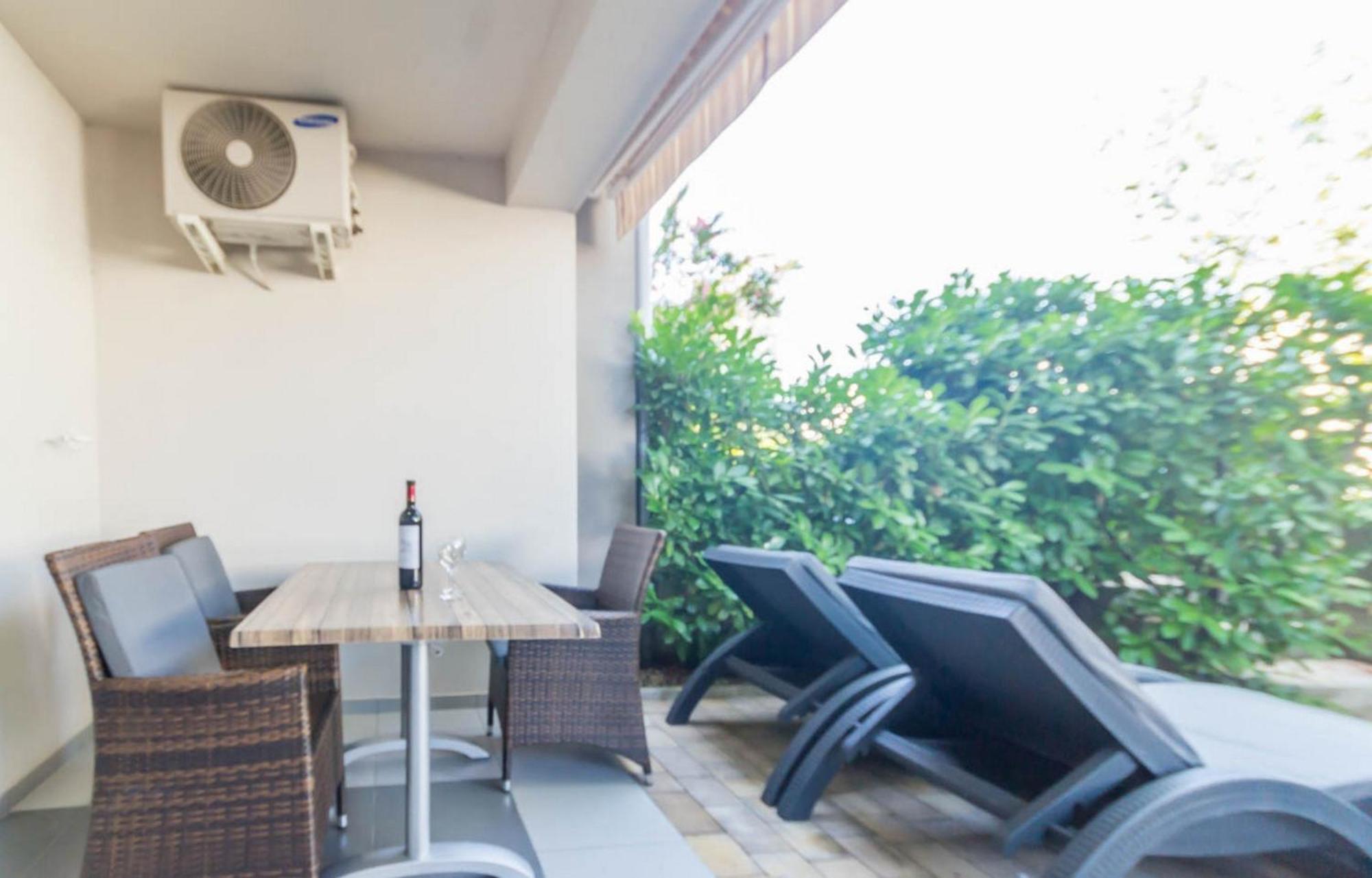 Apartments In Njivice/Insel Krk 13314 Екстериор снимка